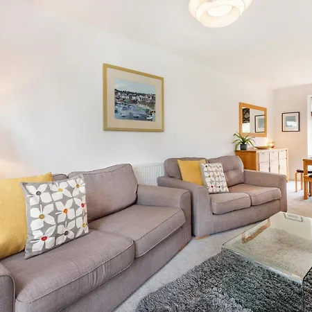 Woodlea House With Free Parking 度假居 *