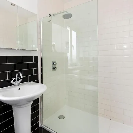 Woodlea House With Free Parking * York