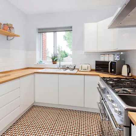 Holiday home Woodlea House With Hot Tub With Free Parking York