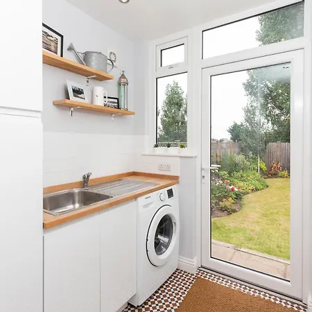 Woodlea House With Hot Tub With Free Parking York